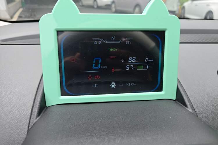 Used CHANGAN NEVO Lumin 2022 155 km – Refreshingly Sweet Edition Instrument Cluster
