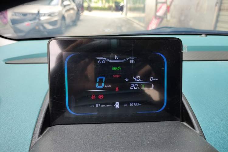 Used CHANGAN NEVO Lumin 2022 210km Sweet Edition Instrument Cluster