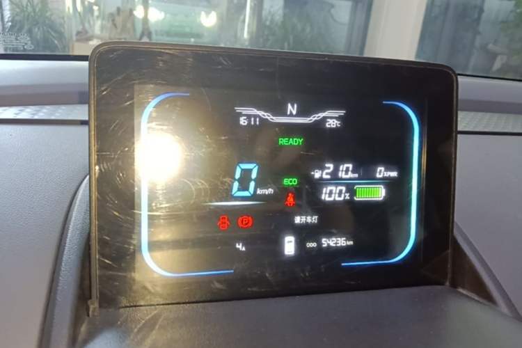 Used CHANGAN NEVO Lumin 2022 210km Sweet Edition Instrument Cluster