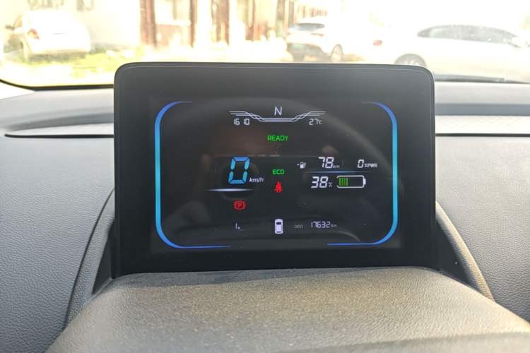Used CHANGAN NEVO Lumin 2022 210km Sweet Edition Instrument Cluster