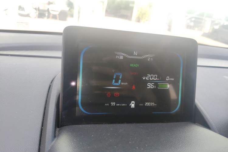 Used CHANGAN NEVO Lumin 2022 210km Sweet Edition Instrument Cluster