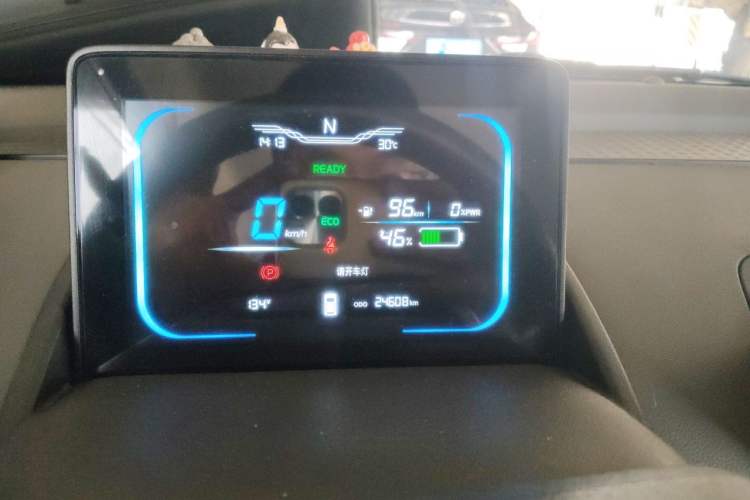 Used CHANGAN NEVO Lumin 2022 210km Sweet Edition Instrument Cluster