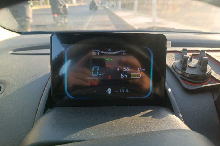 Used CHANGAN NEVO Lumin 2022 155 km – Refreshingly Sweet Edition Instrument Cluster