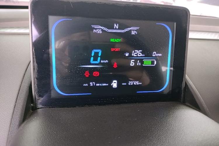 Used CHANGAN NEVO Lumin 2022 210km Sweet Edition Instrument Cluster