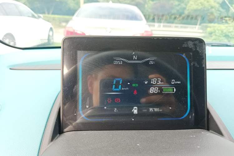 Used CHANGAN NEVO Lumin 2022 210km Sweet Edition Instrument Cluster