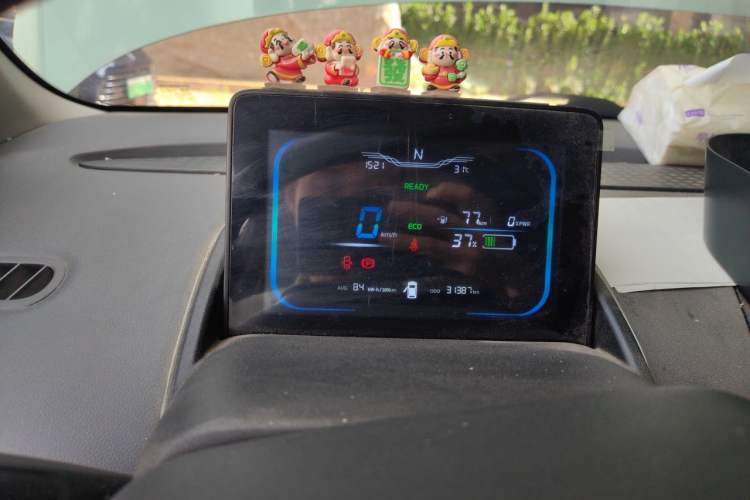 Used CHANGAN NEVO Lumin 2022 210km Sweet Edition Instrument Cluster