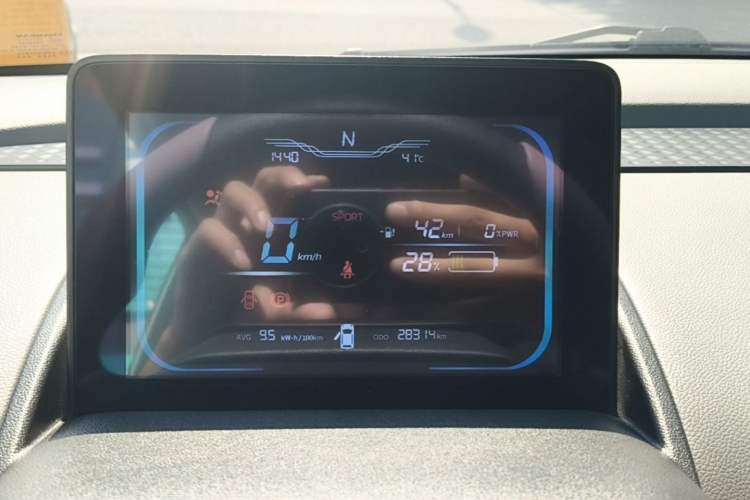 Used CHANGAN NEVO Lumin 2022 155 km – Refreshingly Sweet Edition Instrument Cluster