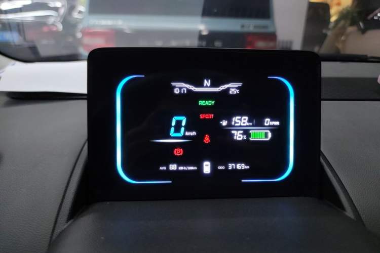 Used CHANGAN NEVO Lumin 2022 210km Sweet Edition Instrument Cluster