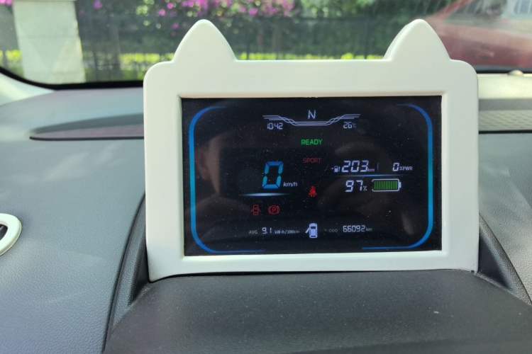 Used CHANGAN NEVO Lumin 2022 210km Sweet Edition Instrument Cluster