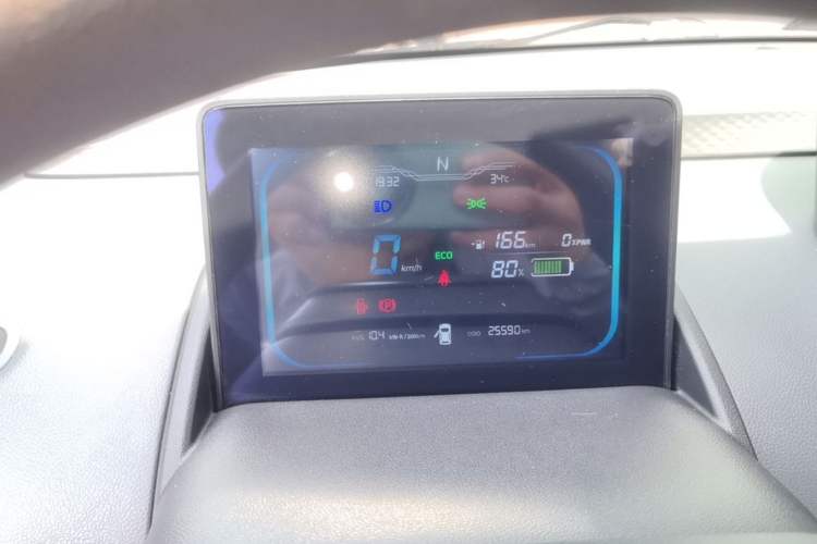 Used CHANGAN NEVO Lumin 2022 210km Sweet Edition Instrument Cluster