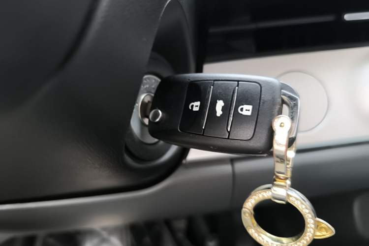 Used CHANGAN NEVO Lumin 2022 155 km – Refreshingly Sweet Edition Interior 1