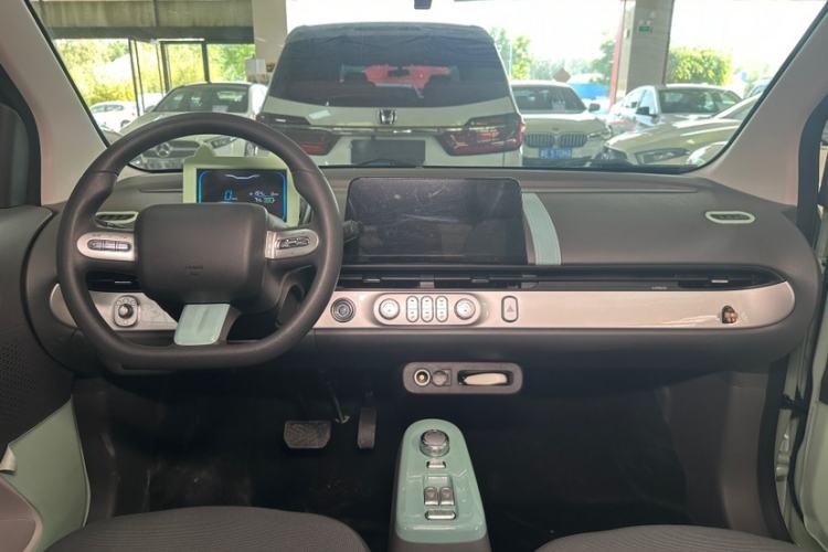 Used CHANGAN NEVO Lumin 2022 210km Sweet Edition Interior 12