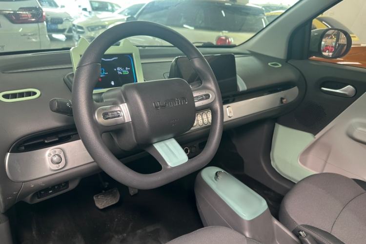 Used CHANGAN NEVO Lumin 2022 210km Sweet Edition Interior 2