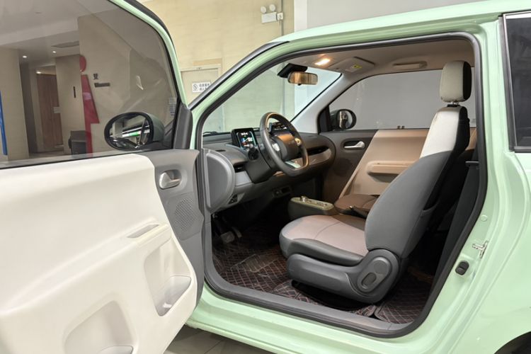 Used CHANGAN NEVO Lumin 2022 210km Sweet Edition Interior 2