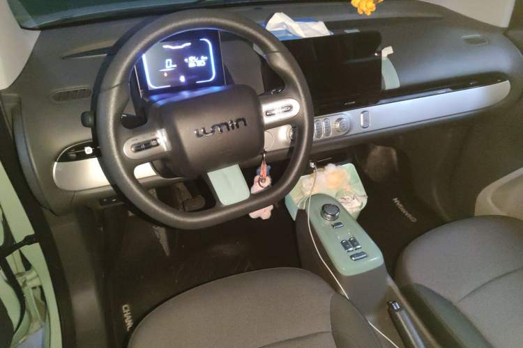 Used CHANGAN NEVO Lumin 2022 155 km – Refreshingly Sweet Edition Interior 2