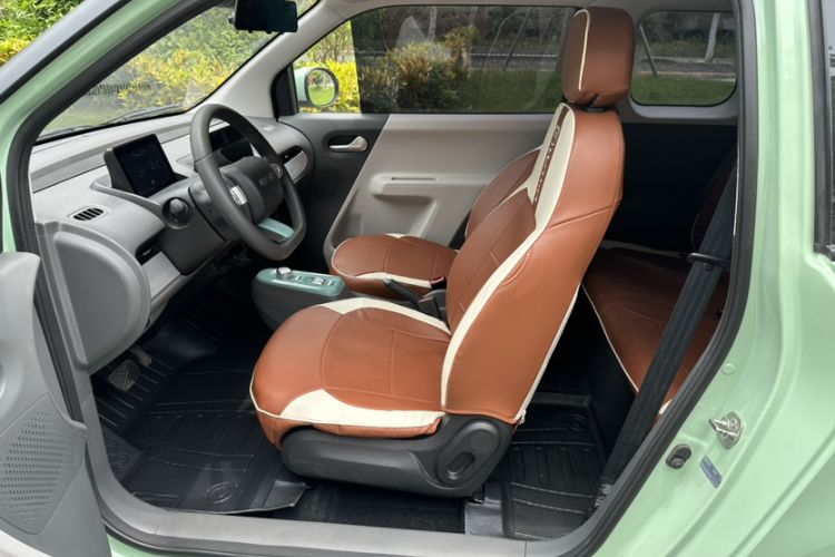 Used CHANGAN NEVO Lumin 2022 210km Sweet Edition Interior 2