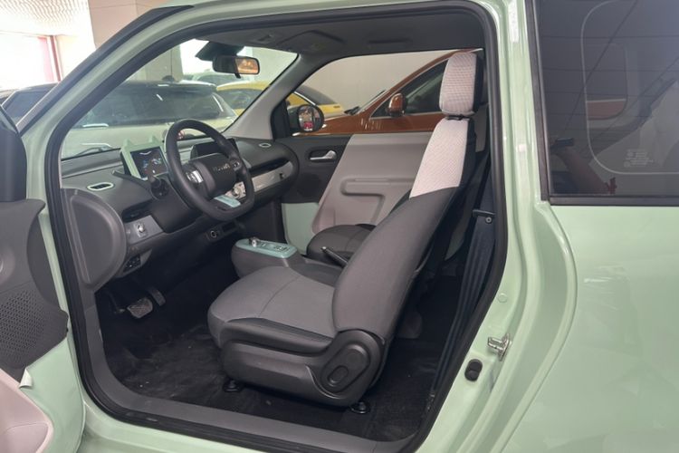 Used CHANGAN NEVO Lumin 2022 210km Sweet Edition Interior 3