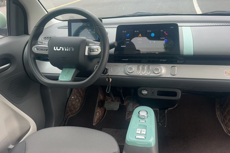 Used CHANGAN NEVO Lumin 2022 210km Sweet Edition Interior 4