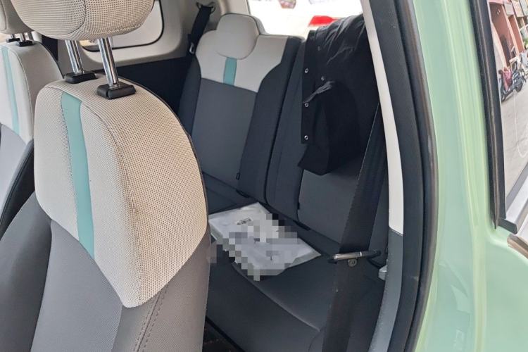 Used CHANGAN NEVO Lumin 2022 155 km – Refreshingly Sweet Edition Interior 4