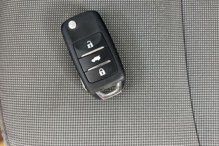 Used CHANGAN NEVO Lumin 2022 210km Sweet Edition Interior 4