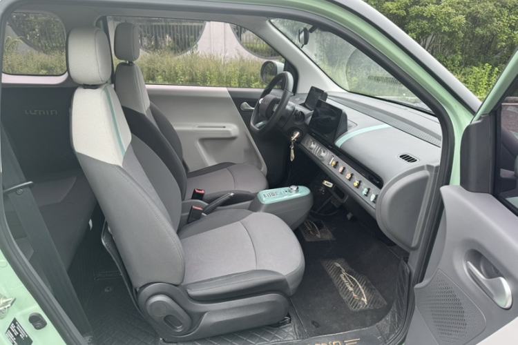 Used CHANGAN NEVO Lumin 2022 210km Sweet Edition Interior 4