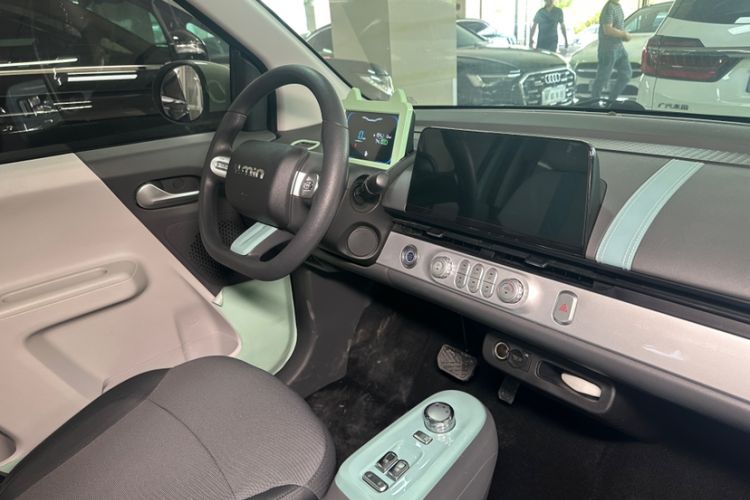 Used CHANGAN NEVO Lumin 2022 210km Sweet Edition Interior 8