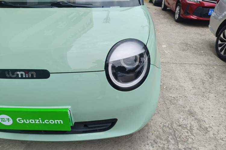 Used CHANGAN NEVO Lumin 2022 155 km – Refreshingly Sweet Edition Left Front Headlight