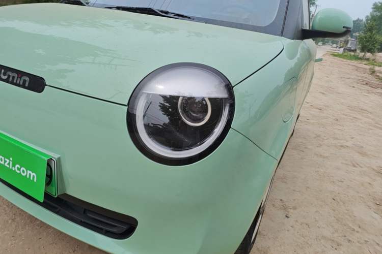 Used CHANGAN NEVO Lumin 2022 155 km – Refreshingly Sweet Edition Left Front Headlight