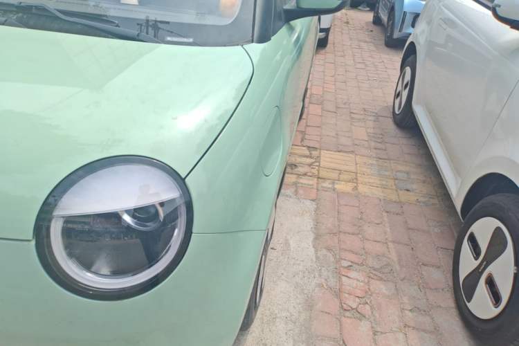 Used CHANGAN NEVO Lumin 2022 155 km – Refreshingly Sweet Edition Left Front Headlight