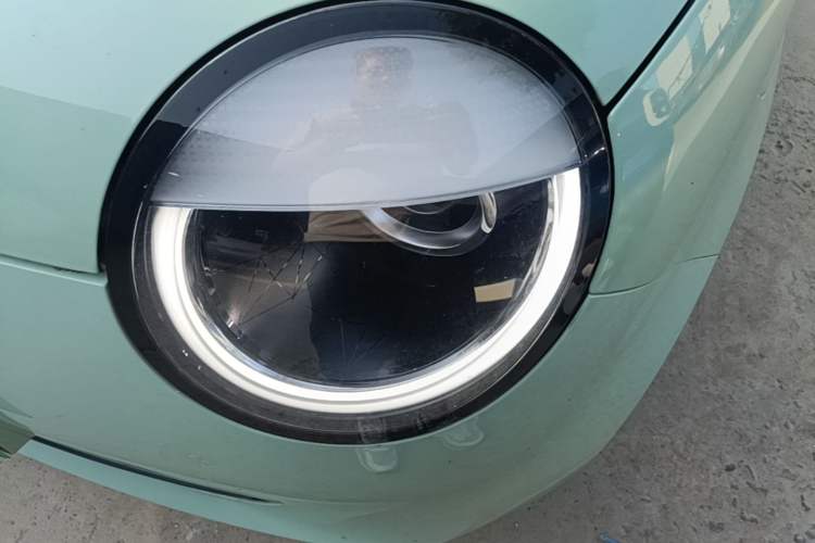 Used CHANGAN NEVO Lumin 2022 155 km – Refreshingly Sweet Edition Left Front Headlight