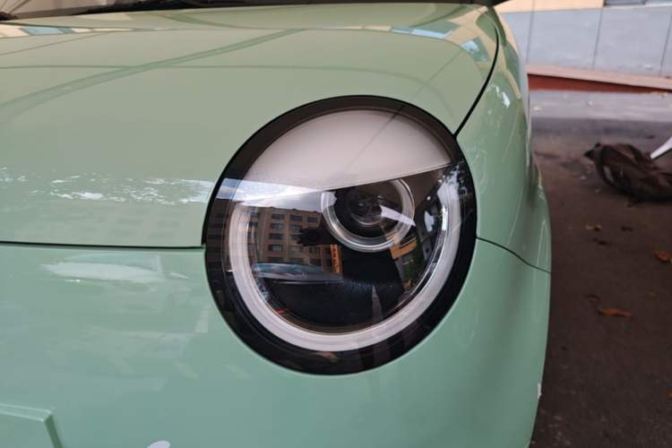 Used CHANGAN NEVO Lumin 2022 155 km – Refreshingly Sweet Edition Left Front Headlight