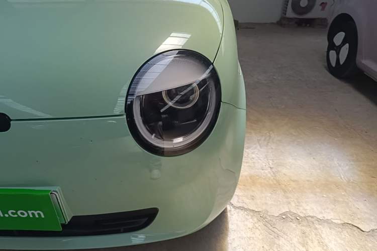 Used CHANGAN NEVO Lumin 2022 155 km – Refreshingly Sweet Edition Left Front Headlight