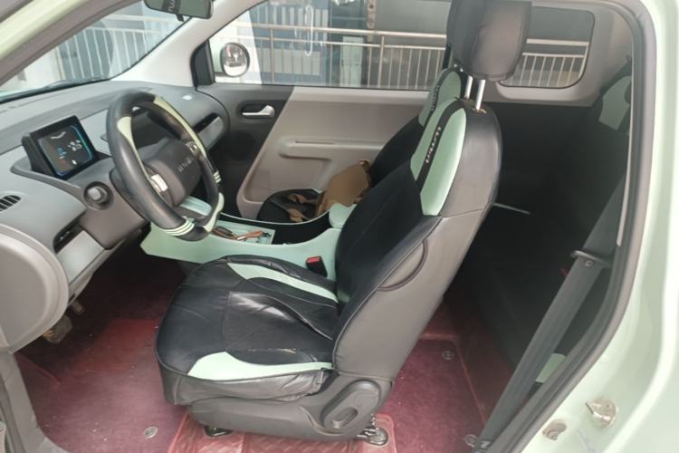 Used CHANGAN NEVO Lumin 2022 155 km – Refreshingly Sweet Edition Left Front Seat