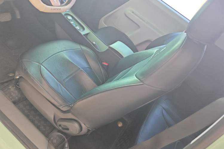 Used CHANGAN NEVO Lumin 2022 210km Sweet Edition Left Front Seat