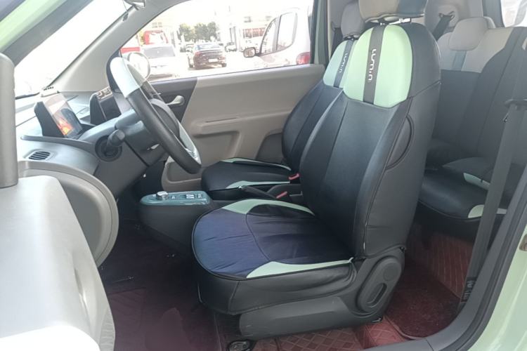 Used CHANGAN NEVO Lumin 2022 155 km – Refreshingly Sweet Edition Left Front Seat
