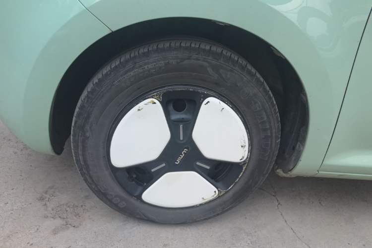 Used CHANGAN NEVO Lumin 2022 210km Sweet Edition Left Front Wheel Hub