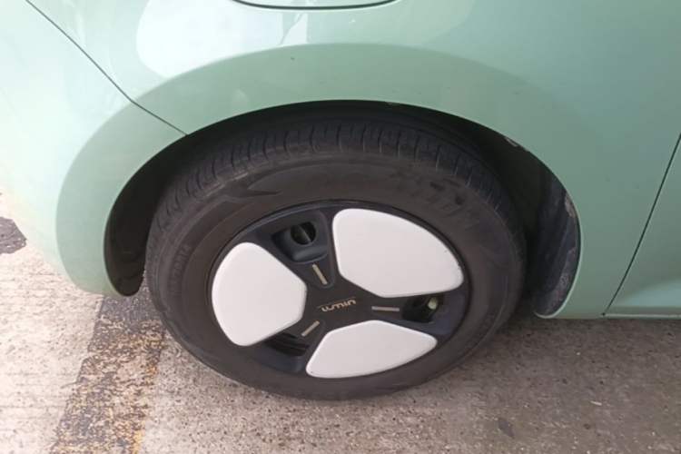 Used CHANGAN NEVO Lumin 2022 210km Sweet Edition Left Front Wheel Hub