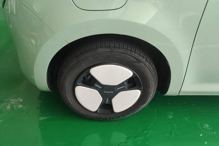 Used CHANGAN NEVO Lumin 2022 210km Sweet Edition Left Front Wheel Hub