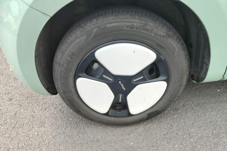 Used CHANGAN NEVO Lumin 2022 210km Sweet Edition Left Front Wheel Hub
