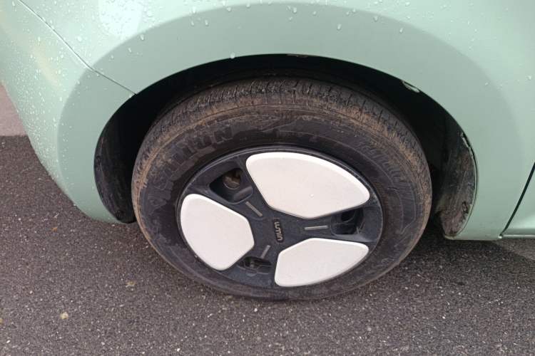 Used CHANGAN NEVO Lumin 2022 210km Sweet Edition Left Front Wheel Hub
