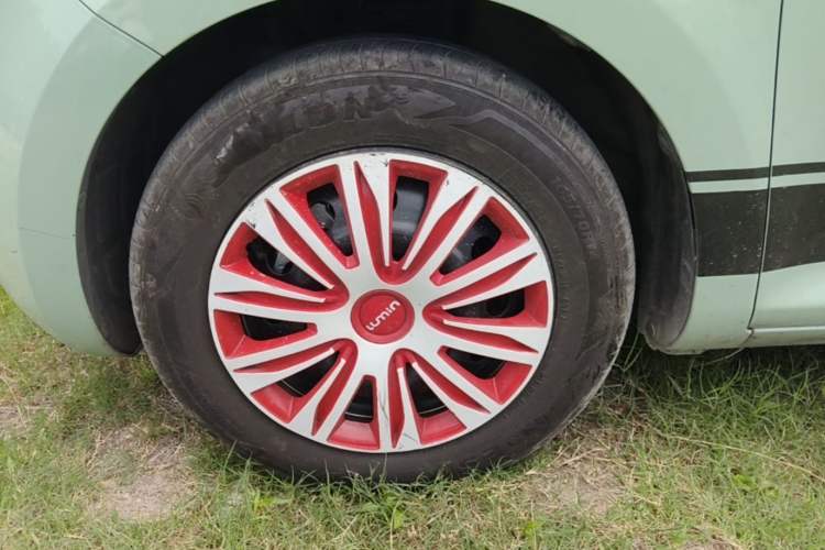 Used CHANGAN NEVO Lumin 2022 210km Sweet Edition Left Front Wheel Hub
