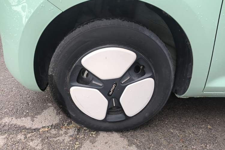 Used CHANGAN NEVO Lumin 2022 210km Sweet Edition Left Front Wheel Hub