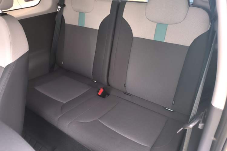 Used CHANGAN NEVO Lumin 2022 210km Sweet Edition Left Rear Seat