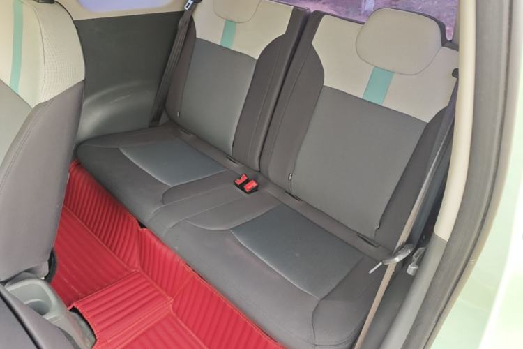 Used CHANGAN NEVO Lumin 2022 155 km – Refreshingly Sweet Edition Left Rear Seat