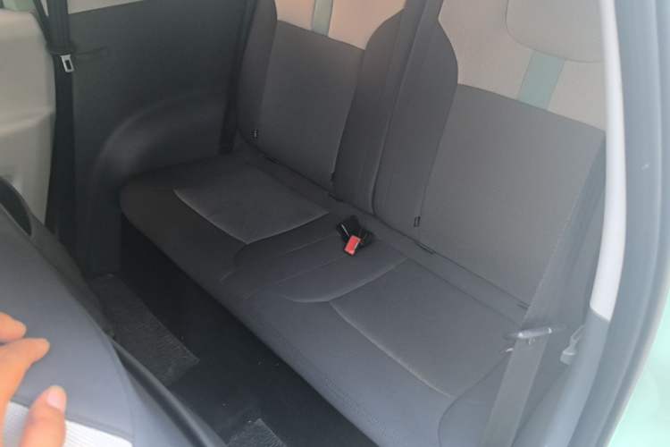 Used CHANGAN NEVO Lumin 2022 210km Sweet Edition Left Rear Seat