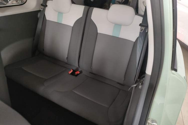 Used CHANGAN NEVO Lumin 2022 301km Honey-Sweet Version Left Rear Seat