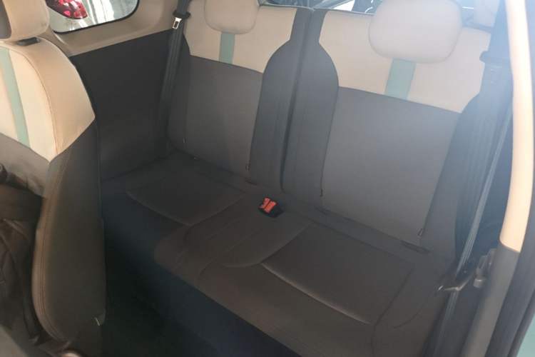 Used CHANGAN NEVO Lumin 2022 210km Sweet Edition Left Rear Seat