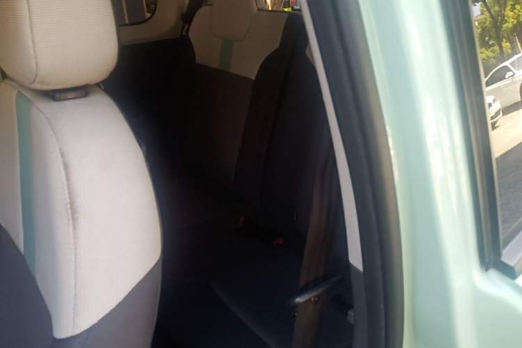 Used CHANGAN NEVO Lumin 2022 210km Sweet Edition Left Rear Seat