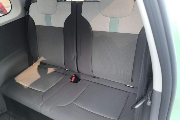 Used CHANGAN NEVO Lumin 2022 210km Sweet Edition Left Rear Seat