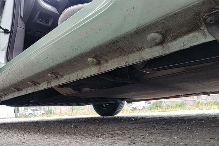 Used CHANGAN NEVO Lumin 2022 210km Sweet Edition Left Side Sill